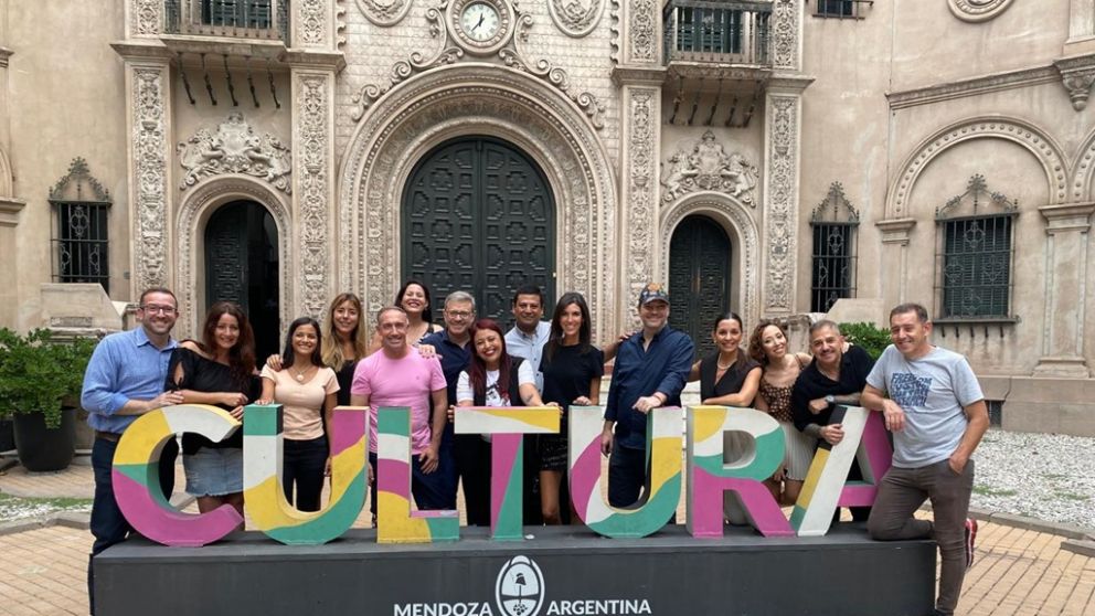 Cuánto cobrarán los locutores de la Fiesta Nacional de la Vendimia 2025