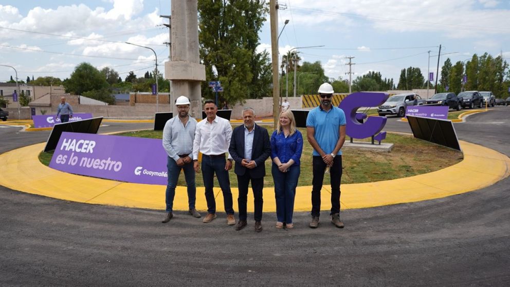 ? Demoraron casi tres años en inaugurar una rotonda en Guaymallén y las burlas no se hicieron esperar
