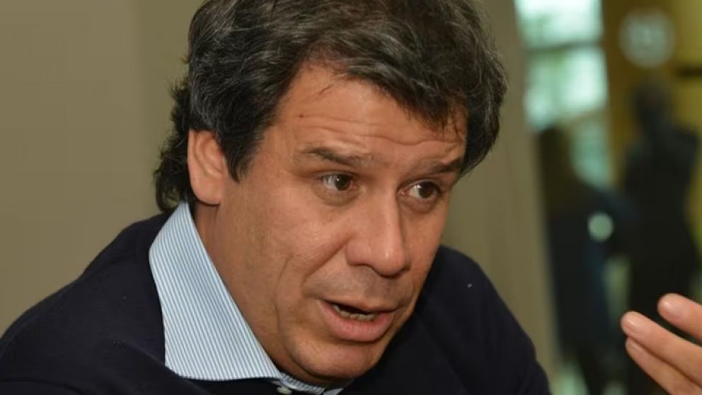 Manes finalmente rompi� con Provincias Unidas y se postul� al Senado con el GEN