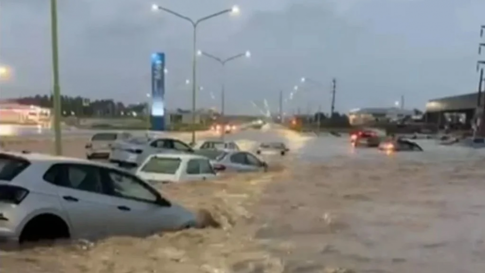 Bahía Blanca: piden evitar circular por 7 rutas que fueron afectadas por el temporal