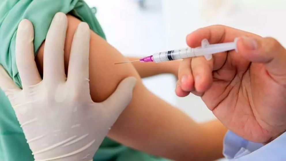 Escudo de vida: por qué es crucial vacunarse contra la Hepatitis B y proteger la salud hepática