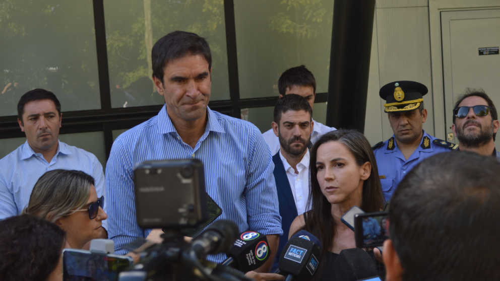 “Séquito de boludas”: mujeres radicales repudiaron a un periodista local por dichos machistas