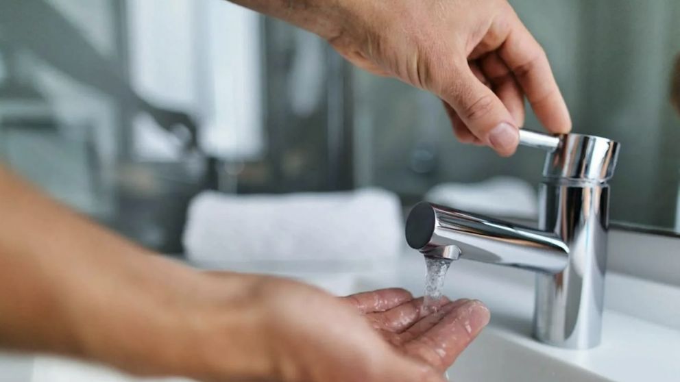 Tomá nota: cortarán el agua potable durante casi todo el día en Ciudad