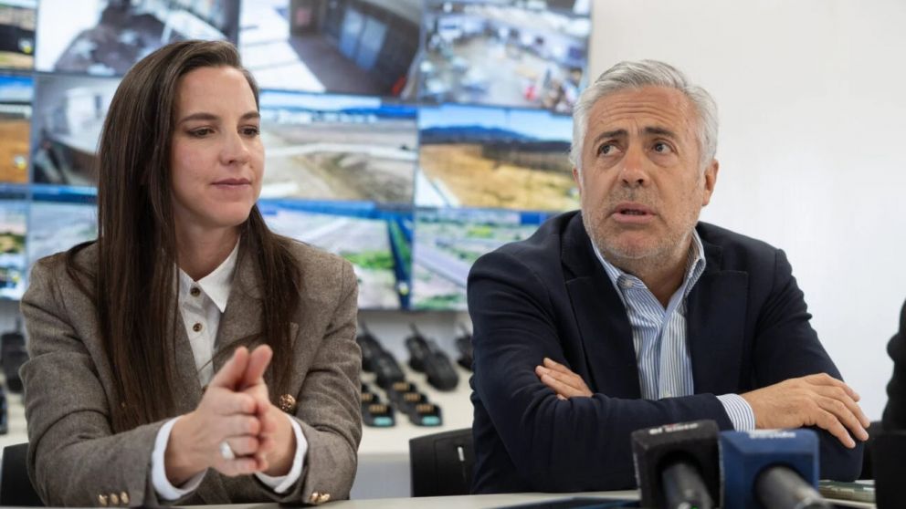 Desde Almafuerte, el Gobierno de Mendoza prometió bloquear la señal de celulares en las cárceles