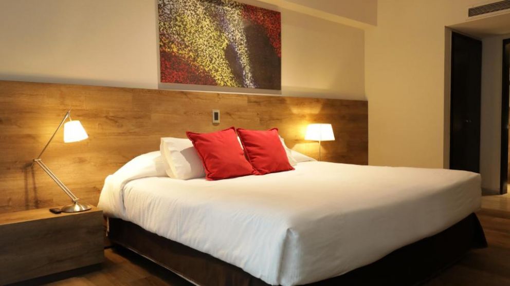 Importante hotel de Luj�n de Cuyo busca recepcionista: los requisitos