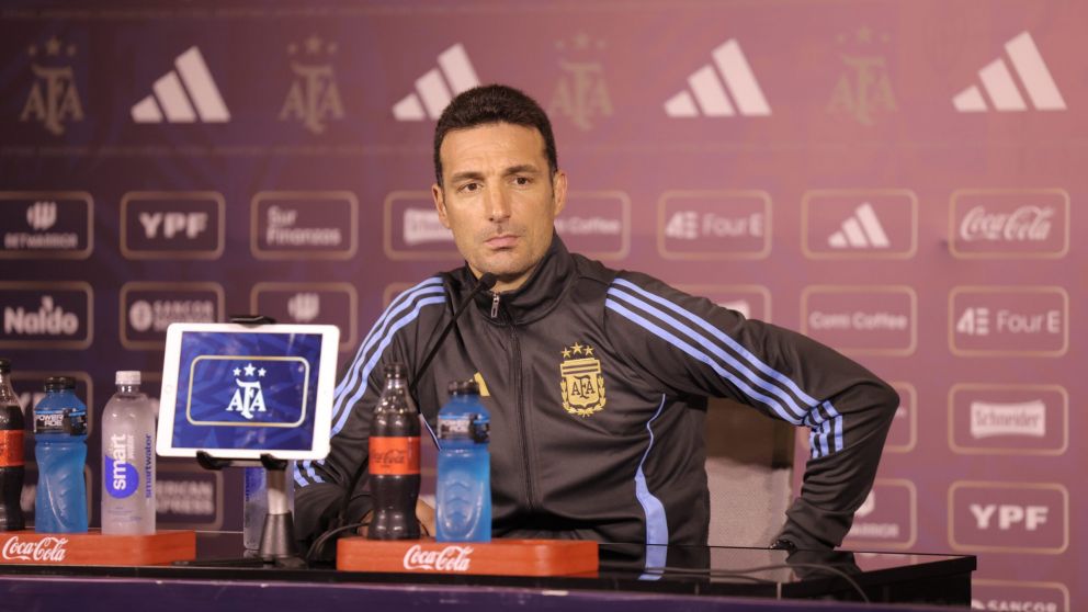 Messi regresa a la Selección Argentina para la próxima doble fecha de Eliminatorias.