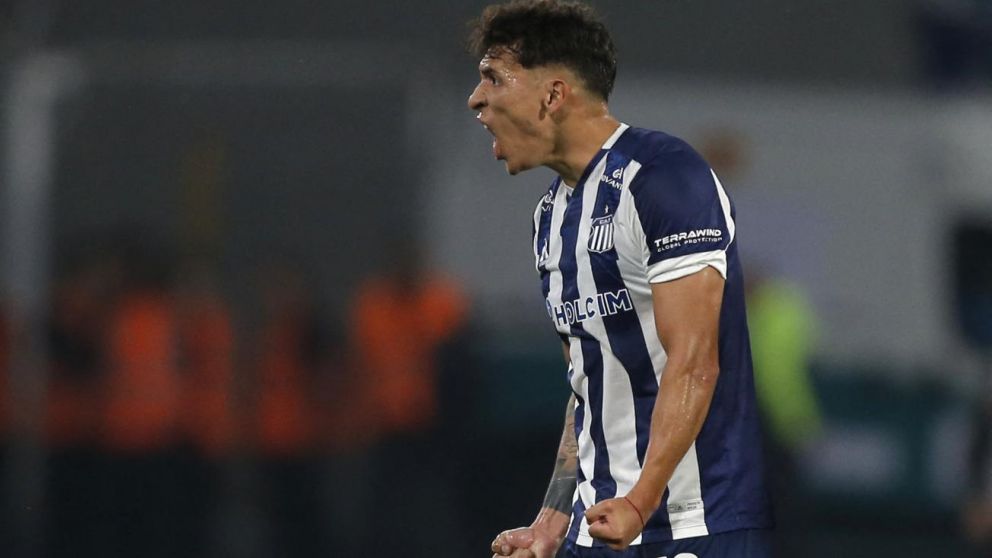 La “T” ganó y ahora sueña con la Sudamericana.