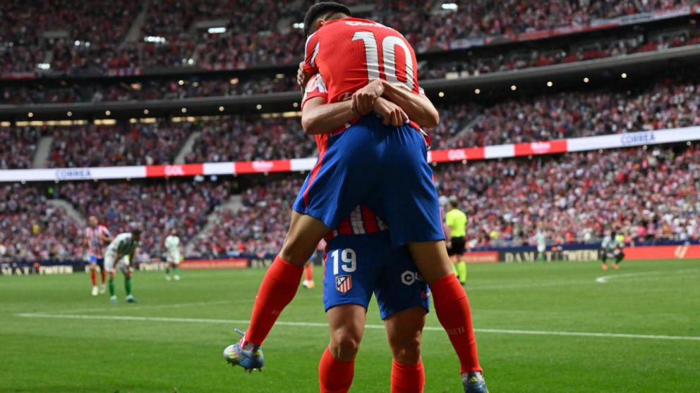 Los Colchoneros alcanzaron una abultada victoria.
