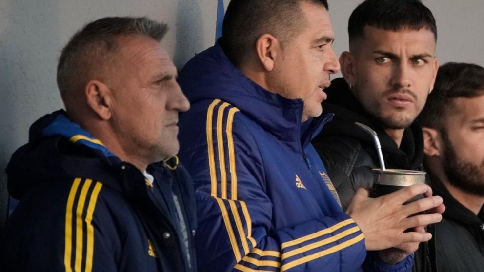 JR redobló la apuesta para contar con Paredes.