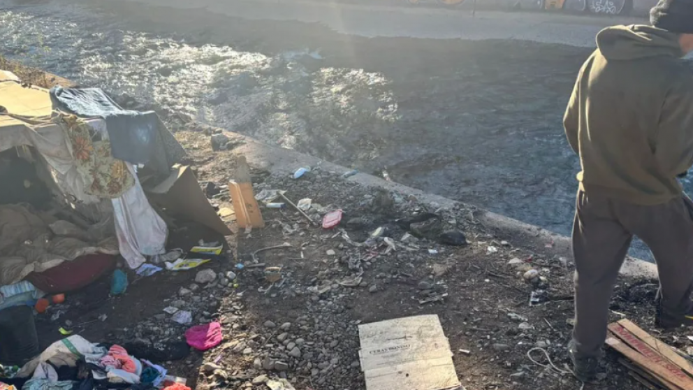 Mendoza abre dos refugios de invierno mientras crece la población en situación de calle