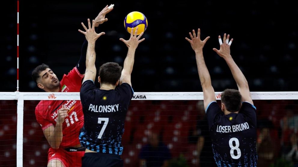 Duro traspi� de Argentina en la Nations League de V�ley