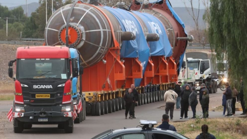 Habr� cortes y desv�os en la Ruta Nacional 7: retomar�n este jueves el operativo para trasladar el reactor de IMPSA