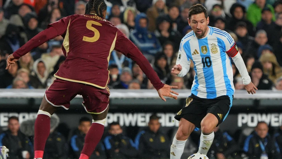 Lionel Messi le otorgó el triunfo al Seleccionado argentino, en el que fue su último partido oficial en el suelo nacional.