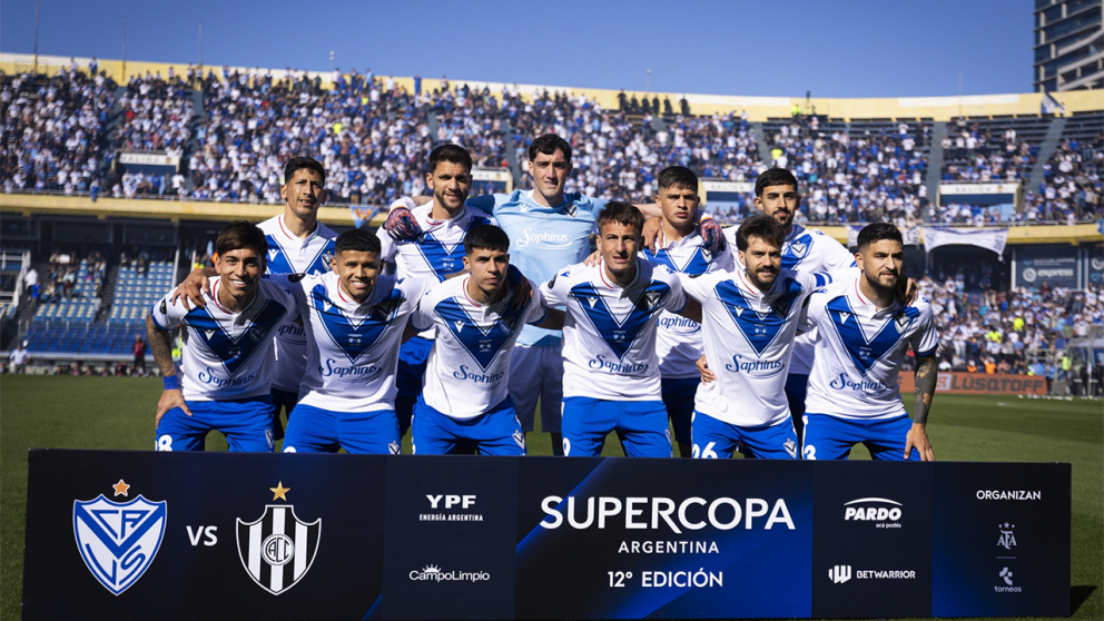 Vélez campeón de la Supercopa con dos goles de Jano Gordon en Rosario.