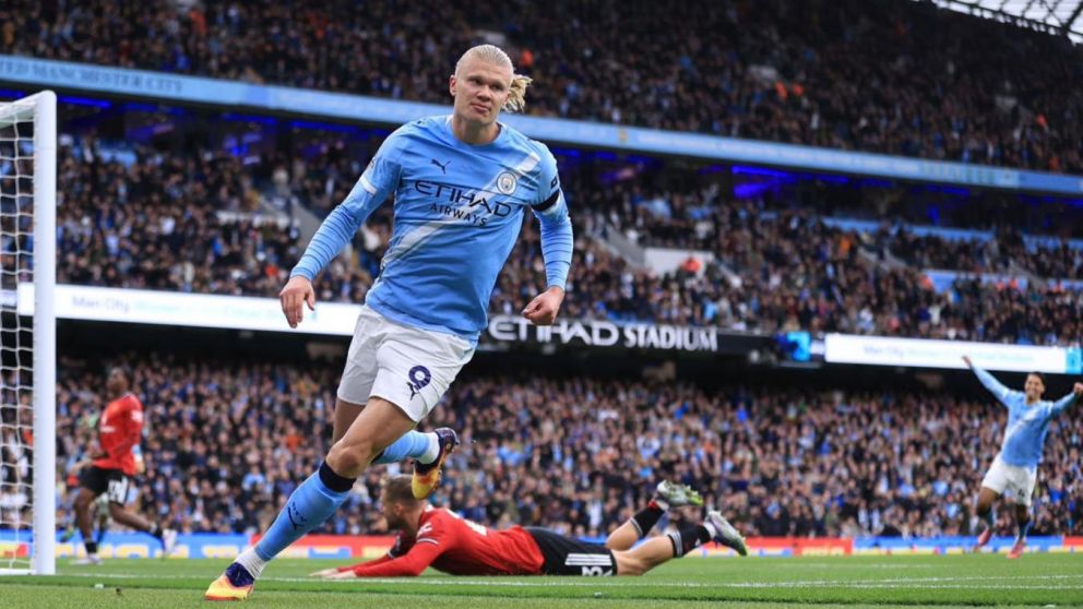 Haaland se despach� con dos goles en el cl�sico. 
