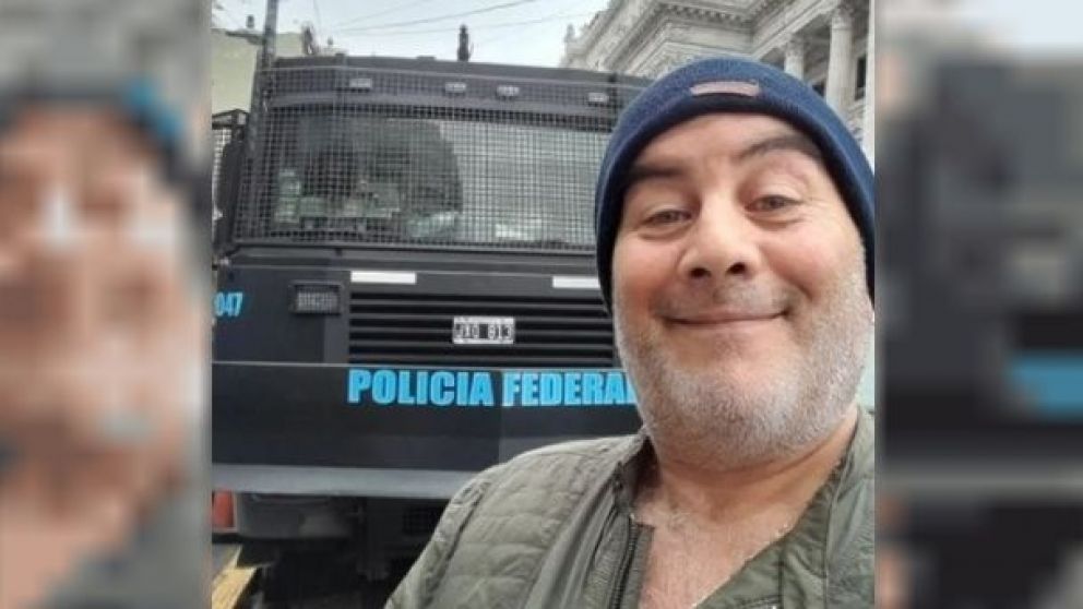 Un militante libertario deber� realizar donaciones por amenazar a opositores