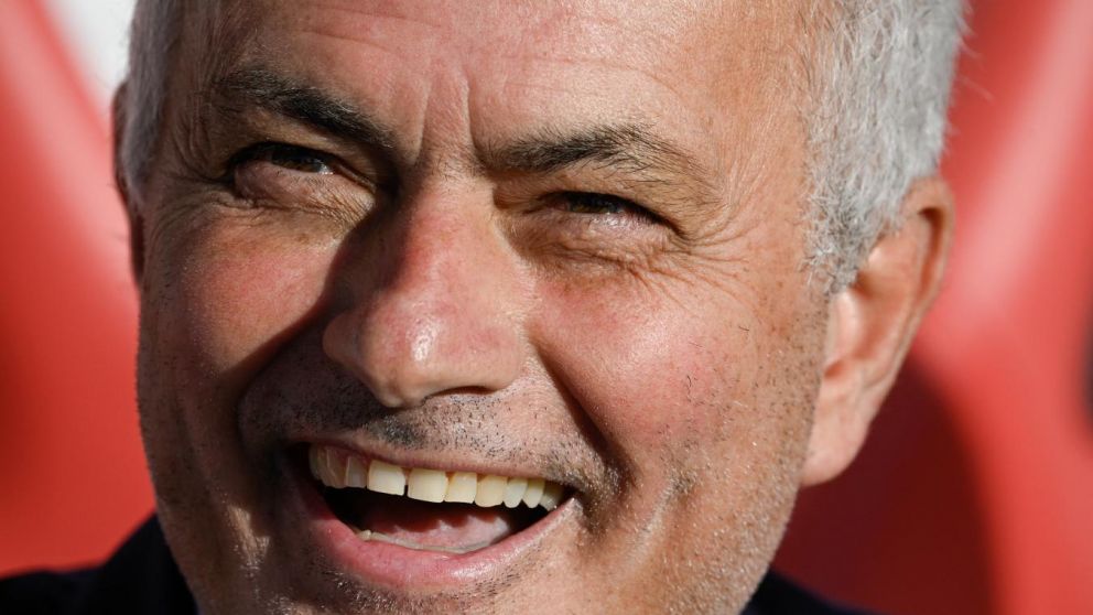 Mourinho volvió a casa y lo hizo con una gran victoria.