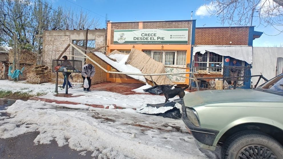 Tormenta con granizo provocó daños y evacuaciones en San Carlos