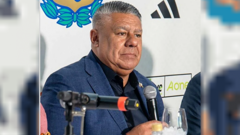 El presidente de la Asociaci�n del F�tbol Argentino, Claudio Fabi�n Tapia, realiz� una conferencia de presa para oficializar la Gira por Estados Unidos.
