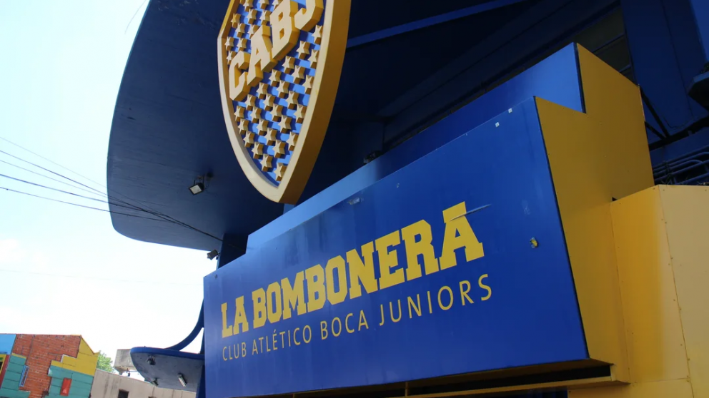 La dirigencia de Boca planea ampliar el estadio La Bombonera.