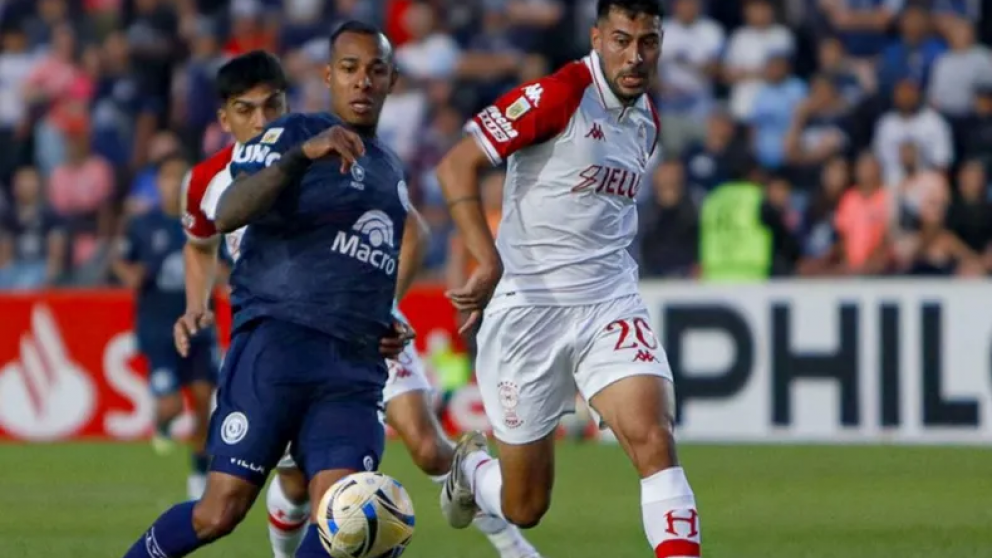 Independiente Rivadavia no pudo con Huracán con quien igualó 0 a 0