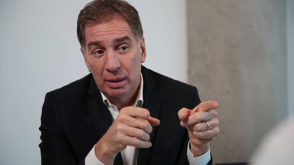 Santilli recibió a Weretilneck y sumó un nuevo apoyo para la reforma laboral de Milei