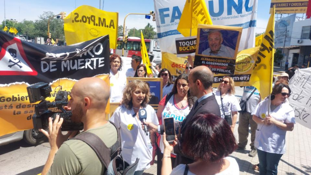 Cuáles son las “prácticas desleales” del Gobierno por las que Ampros recurrió a la Organización Internacional del Trabajo