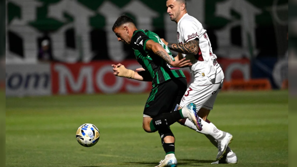 San Martín de San Juan lo empató sobre el final y sigue dando pelea.