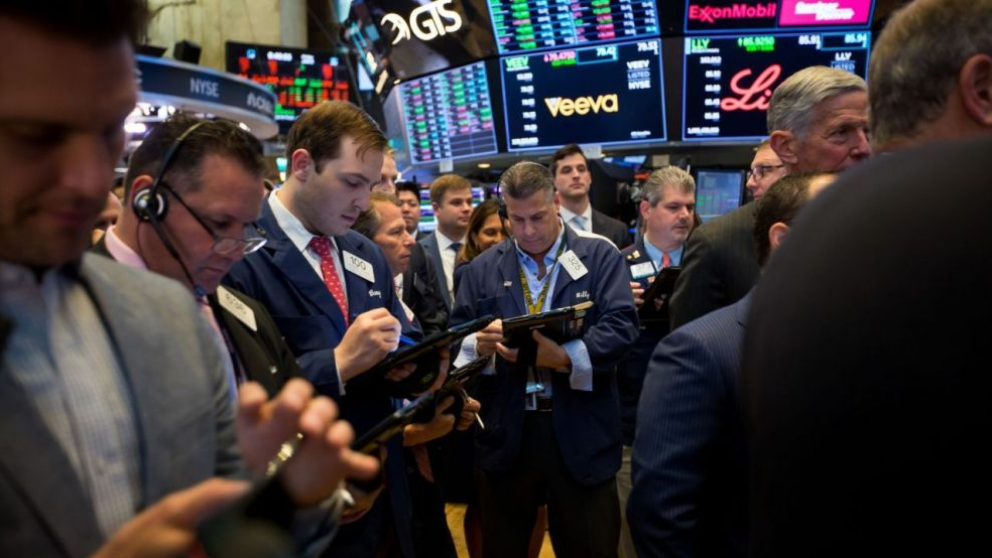El riesgo pa�s se desploma y queda a un paso de una marca clave para la econom�a 