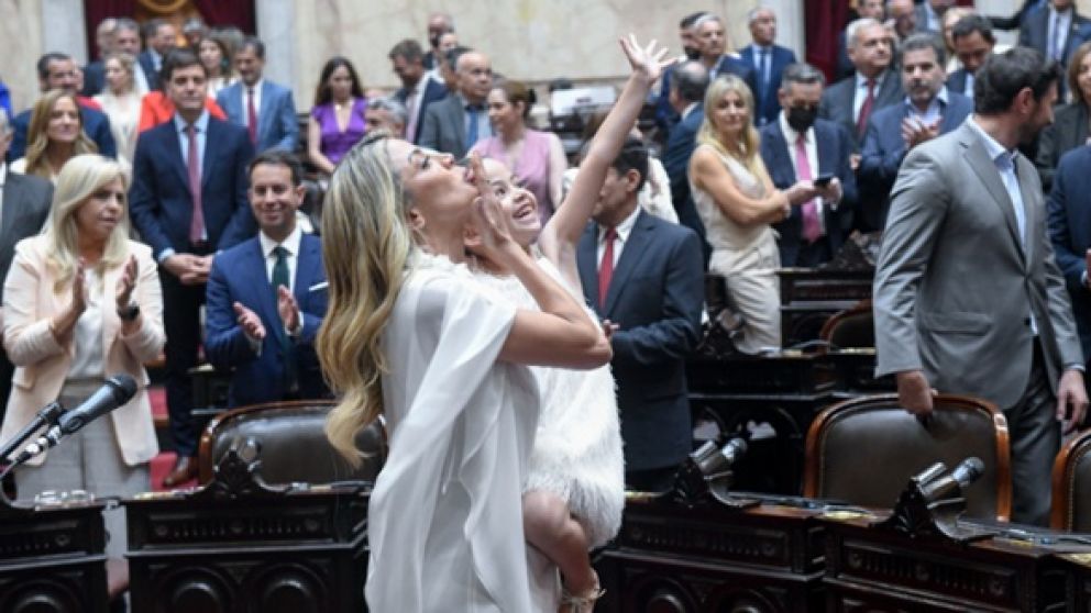 Con el presidente Milei en el palco, juraron los nuevos diputados nacionales