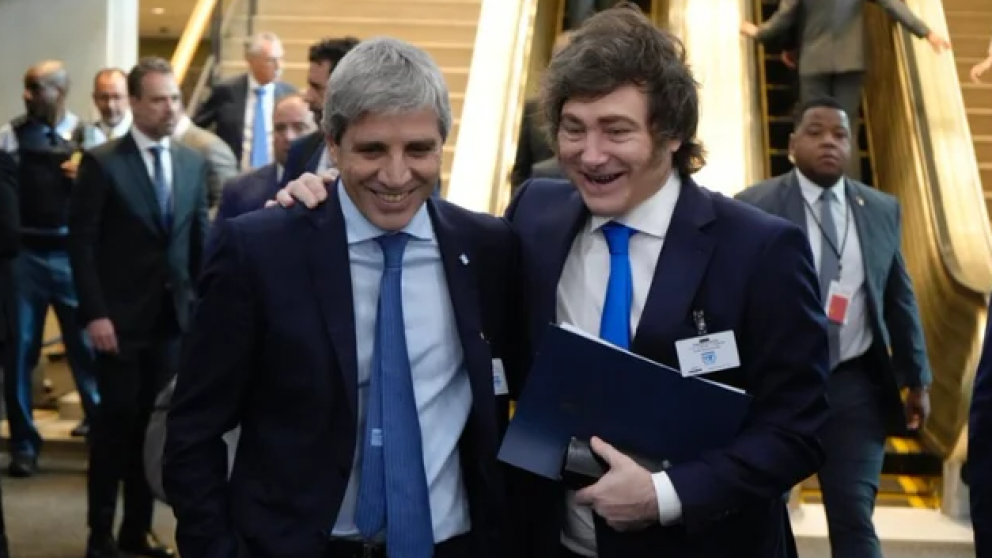 “El mejor de todos los tiempos”: Milei elogi� a Caputo por el regreso de Argentina al mercado internacional