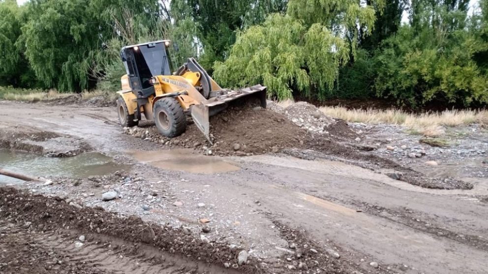 Vialidad despej� derrumbe en Juan J. Paso, trabaja en la RP 50 y est� cortada la RP 82 a Cacheuta