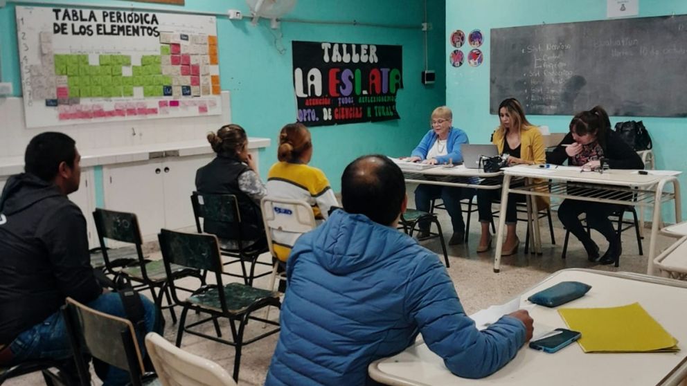 Mendoza modificó la educación de adultos: unificación, nuevas estructuras y cargos jerárquicos