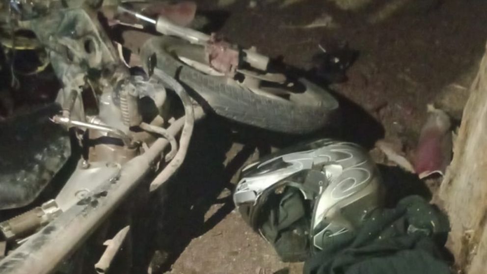 Un motociclista murió luego de chocar contra un árbol en Maipú