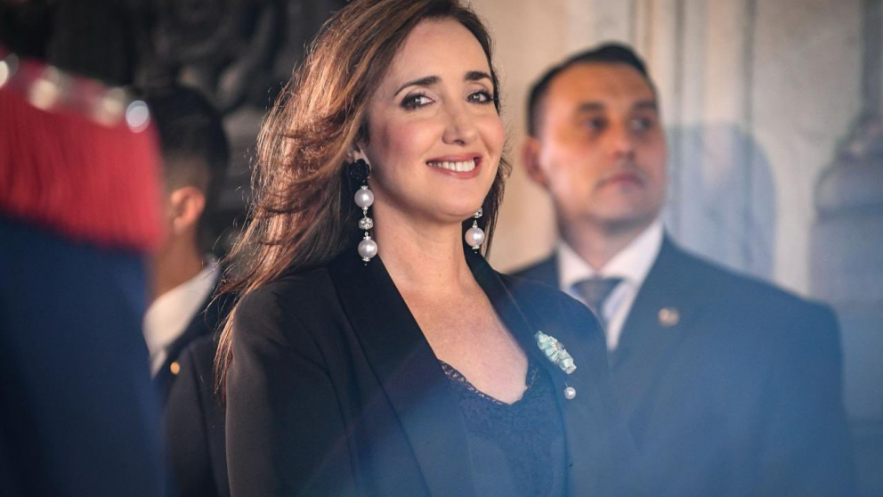 Villarruel le meti� presi�n a Adorni: “Estamos esperando su declaraci�n jurada”