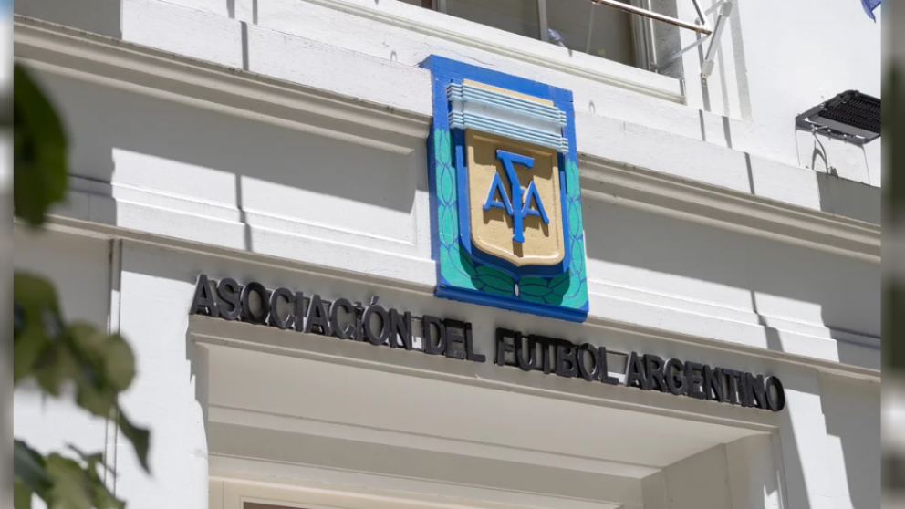 El f�tbol argentino, de paro.
