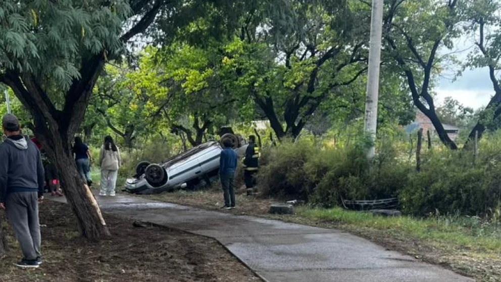 Una niña de 8 años murió tras un impactante vuelco en San Rafael