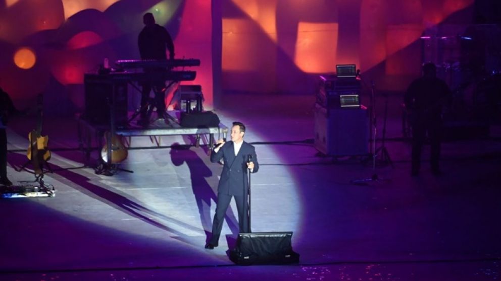 Ovacionado por el público, Luciano Pereyra cerró una noche histórica para el Frank Romero Day