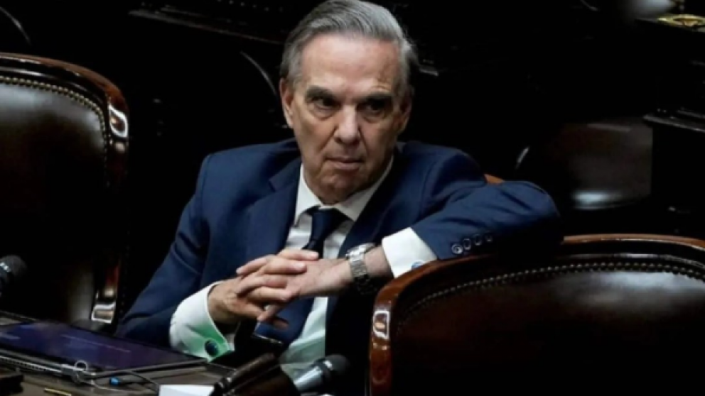 Poder sin cargos: el plan de Pichetto para liderar la pol�tica detr�s del peronismo