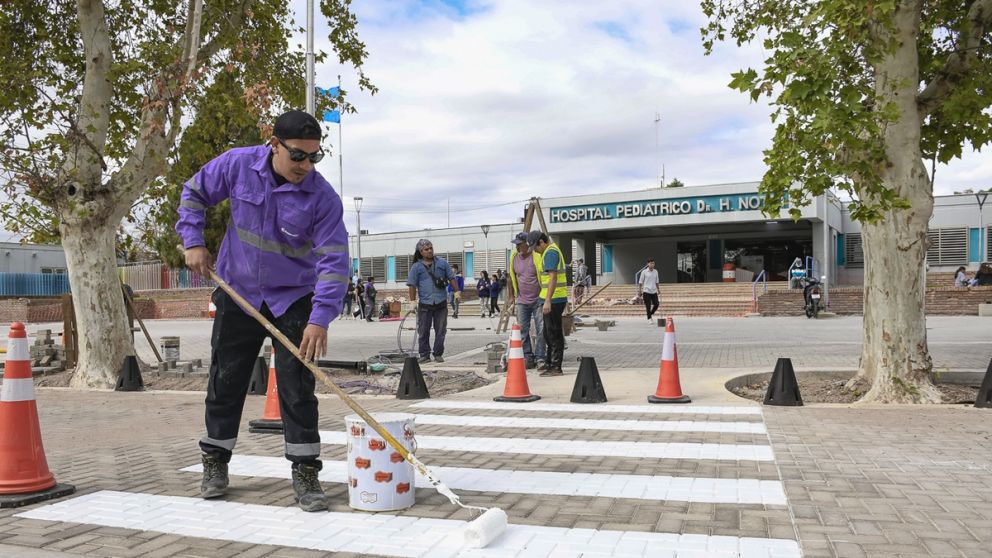 Guaymallén: habilitaron la calle Bandera de los Andes tras una transformación integral del entorno del Hospital Notti