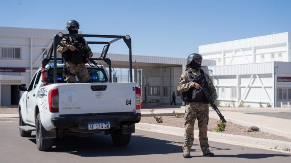 Secuestraron cerca de 2 kilos de droga en un entretecho del Complejo Almafuerte