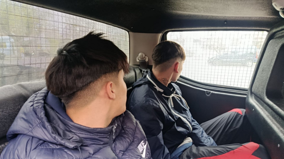 Detuvieron a dos menores armados que le robaron a un automovilista en el barrio San Martín