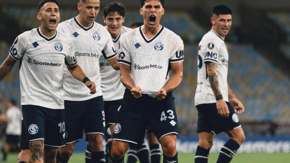 A qué hora y cómo ver en vivo: la Lepra buscará estirar la racha positiva ante Fluminense en el Malvinas
