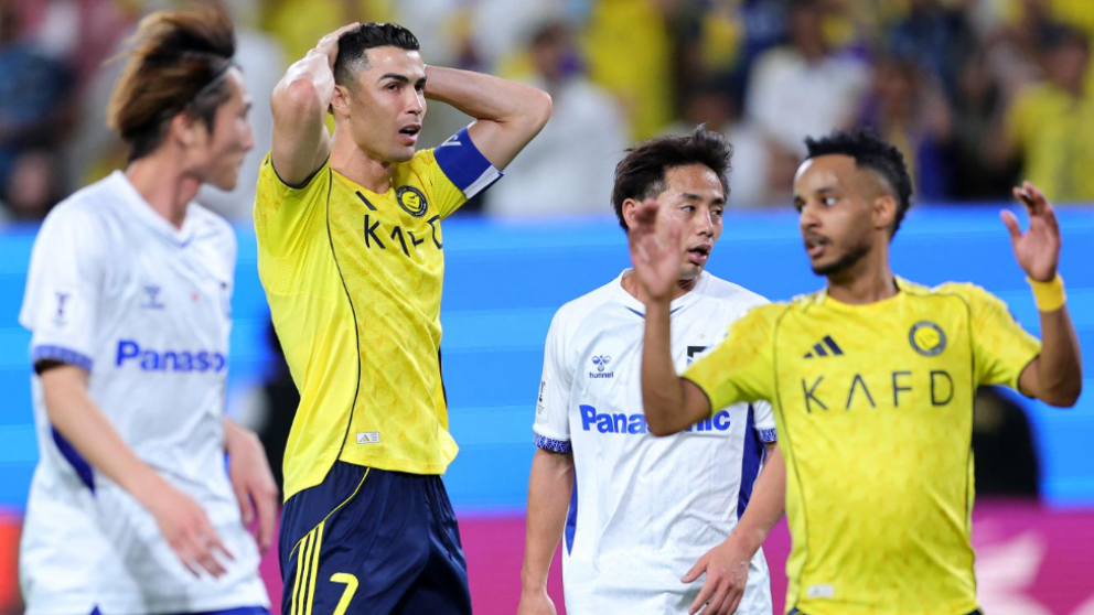 Cristiano Ronaldo se lamenta tras la derrota.