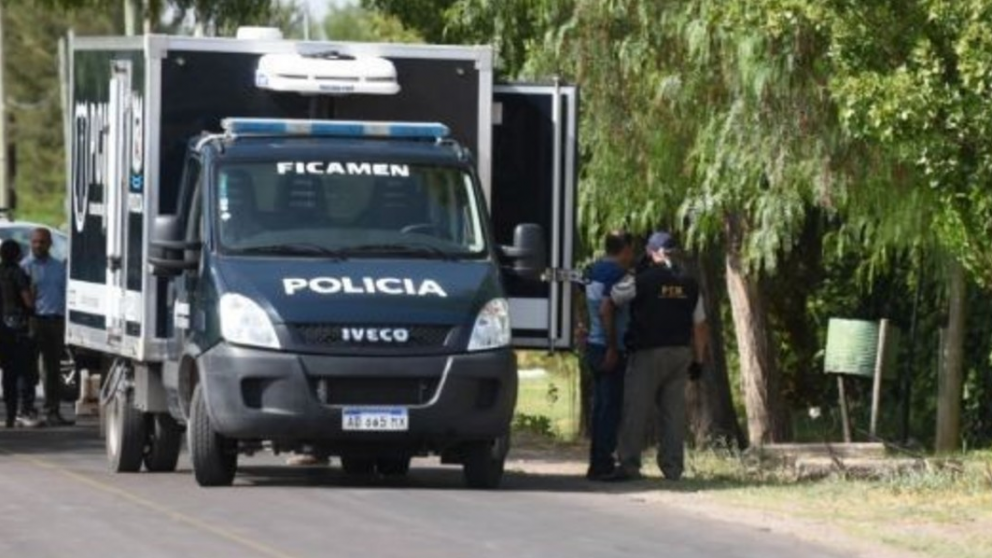 Un hombre perdi� el control de su auto y choc� contra un �rbol en Guaymall�n: muri� en el acto