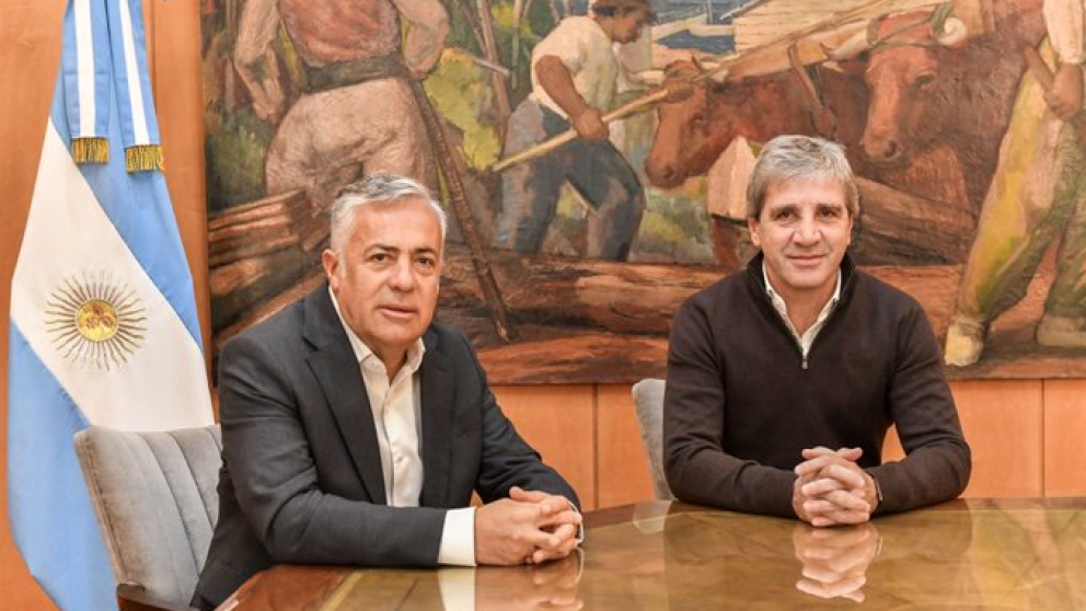 “Toto” Caputo recibió a Alfredo Cornejo: de qué hablaron