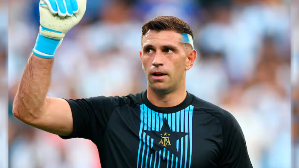 �Qu� dijo el "Dibu" Mart�nez sobre su lesi�n a d�as del inicio del Mundial 2026?