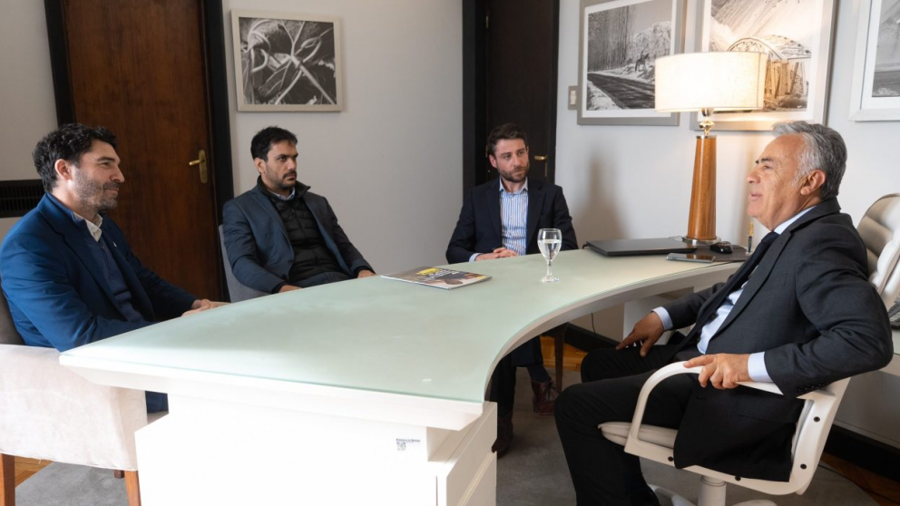 Representantes de Mercado Libre se reunieron con Cornejo y podrían profundizar sus inversiones en Mendoza