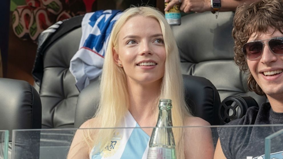 Hollywood se adue�� de las tribunas en la espectacular inauguraci�n del Mundial en Los �ngeles